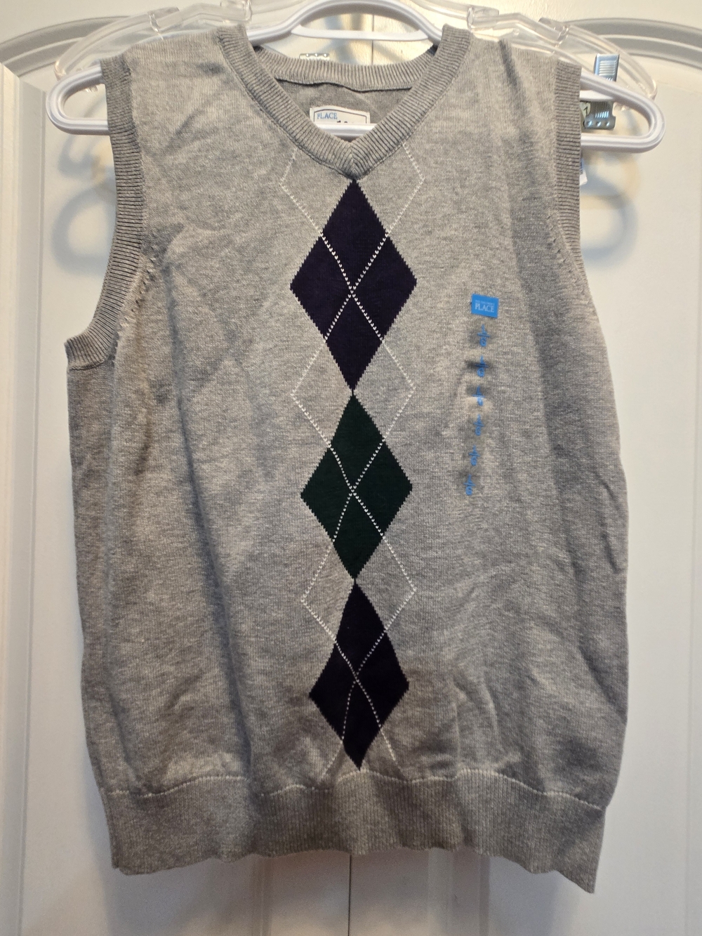 Children's Place NWT Grey Sweater Vest with Navy and Forest Green Argyle